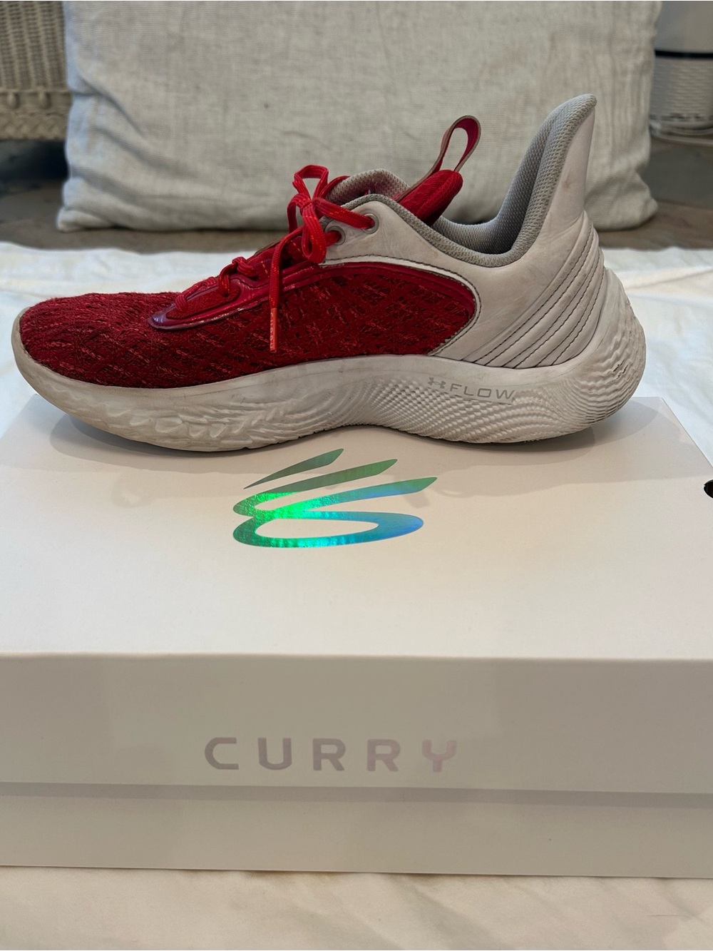 Under Armour Curry Flow 9 | Team Red & White | Men’s 9.5 - Picture 2 of 7